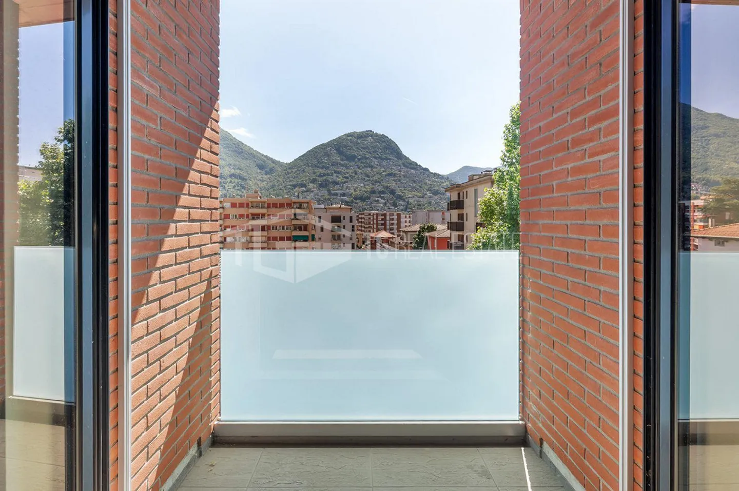 Möbliertes Apartment in Lugano - Foto 5 von 9