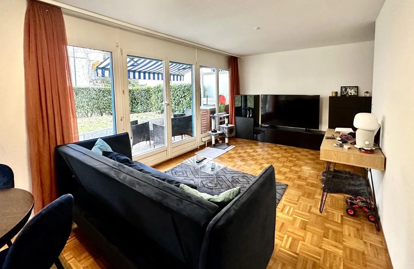 Charming Garden Apartment - Photo 2 of 4