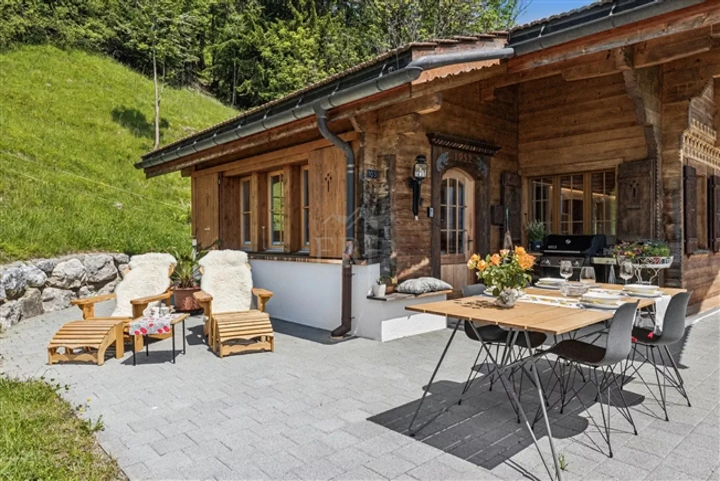 Spacious Family Chalet in Saannemöser Available for Holiday Rental - Photo 2 of 20