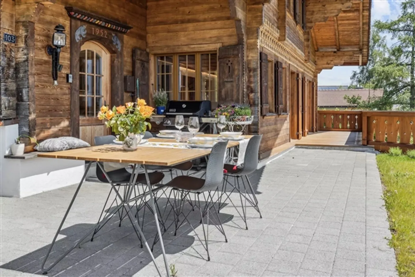 Spacious Family Chalet in Saannemöser Available for Holiday Rental - Photo 3 of 20