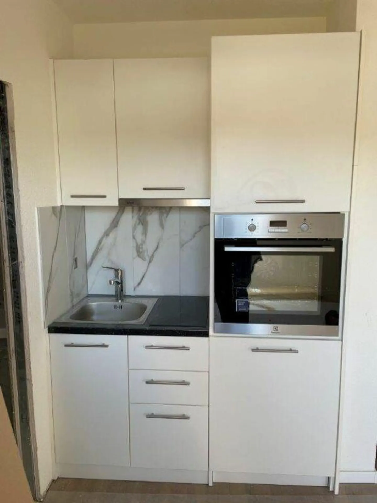 neu renovierte Dachwohnung - Foto 2 von 5