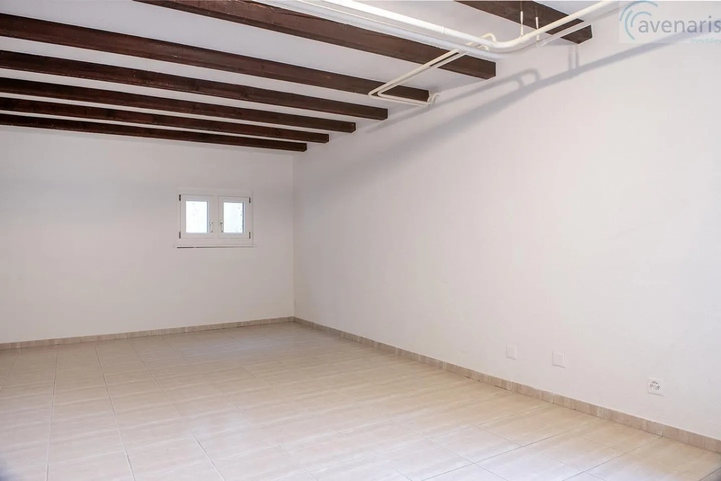 Detached single-family house in a quiet location with pool - Photo 12 of 26