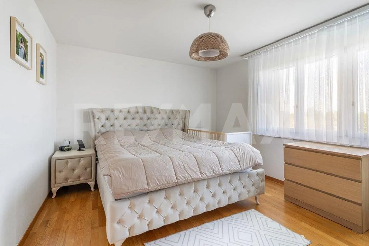 Light-filled 3½-room apartment with sunny location and panoramic view - Photo 4 of 13