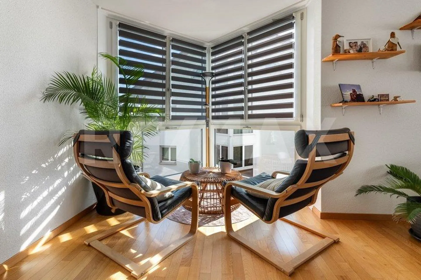 Light-filled 3½-room apartment with sunny location and panoramic view - Photo 7 of 13