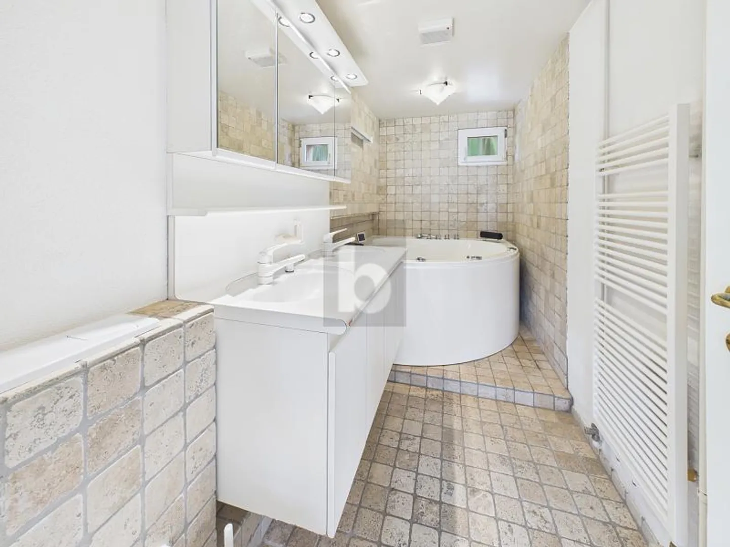 A FEW STEPS FROM THE LAKE, UNOBSTRUCTED VIEW - Photo 5 of 6