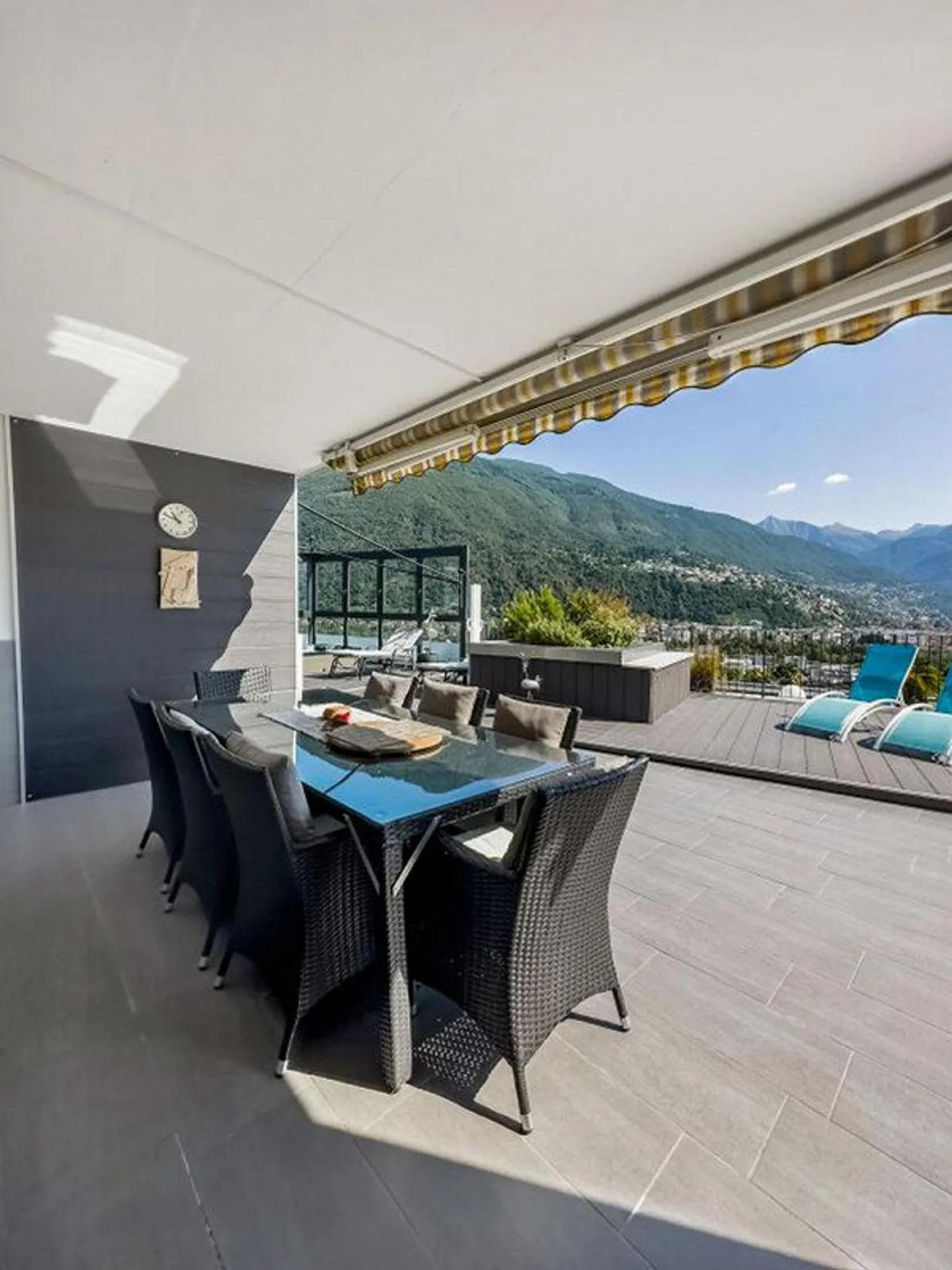 Penthouse de luxe de 4 ½ pièces avec terrasse de 200m2 et spectaculaire ... - Photo 4 sur 6