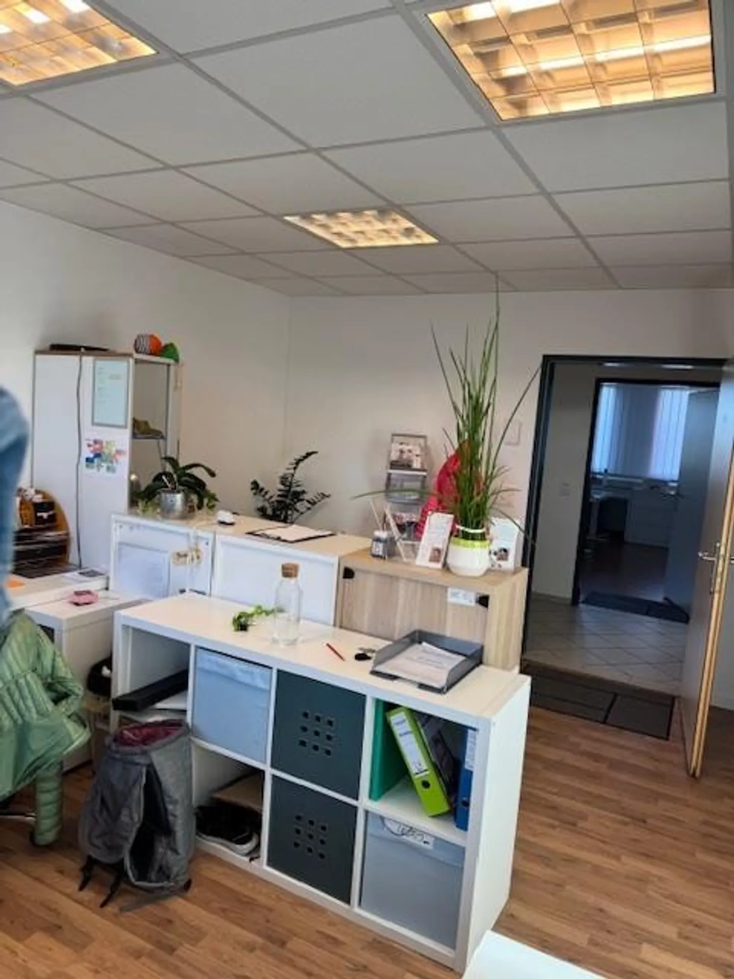 Locaux de bureau/pratique attrayants au centre - Photo 7 sur 13