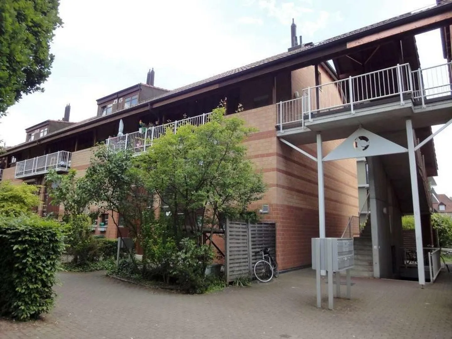 Vivre dans un beau quartier - Photo 1 sur 11