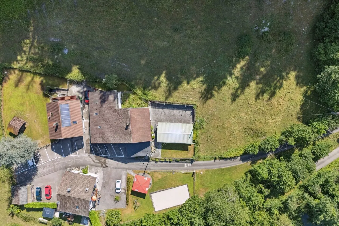 Grande proprietà, residenza e ristorante. Cambiamento d'uso... - Foto 2 di 10