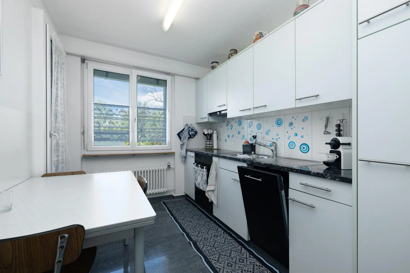 Attractive Investment in a Central Location - Photo 6 of 12