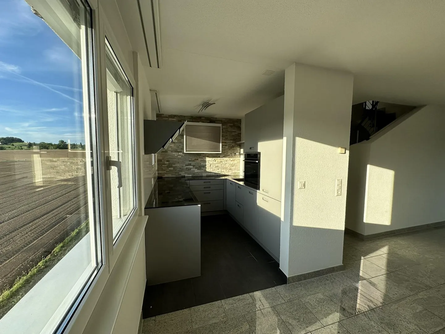 Grosszügige Maisonette in Hettlingen - Foto 3 von 13