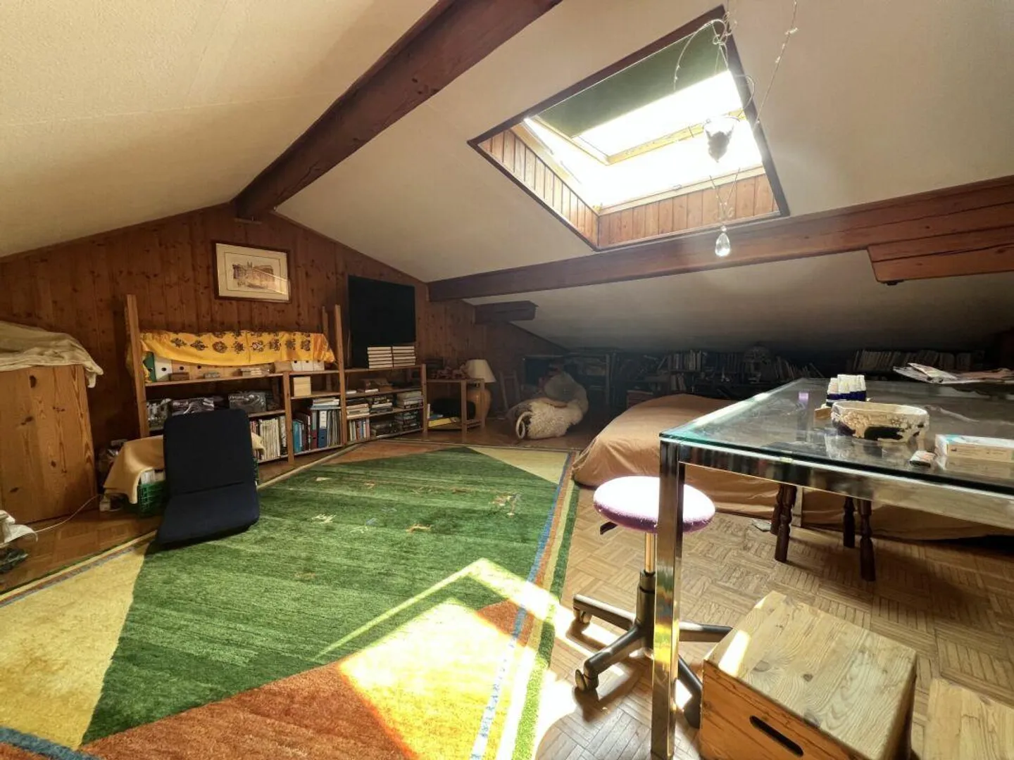 Semi-detached house with large green space - Photo 11 of 21