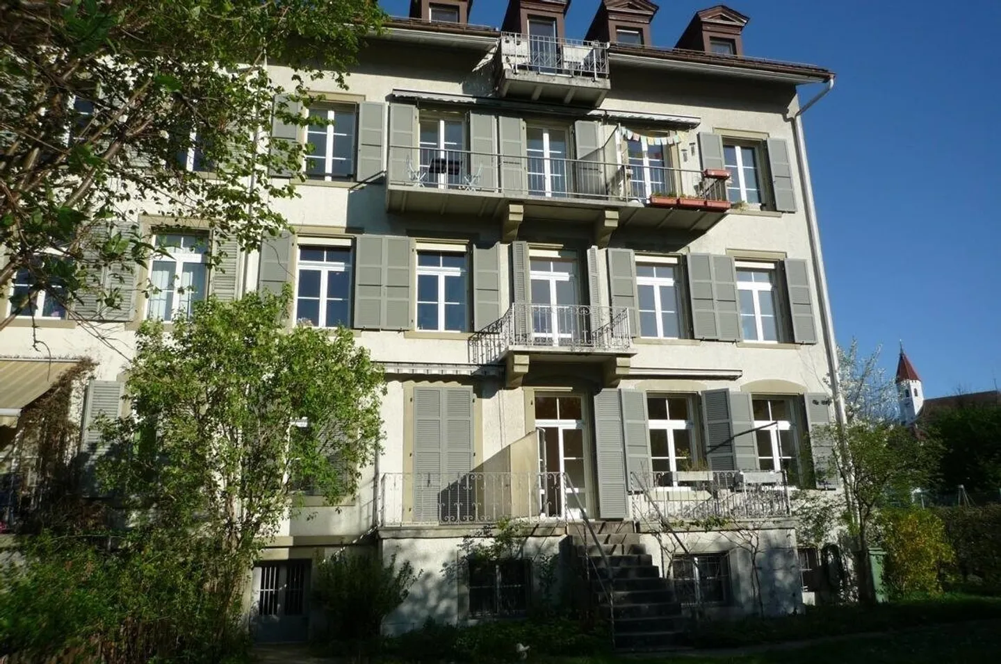 Attractive 4-room apartment in the best location! - Photo 1 of 10