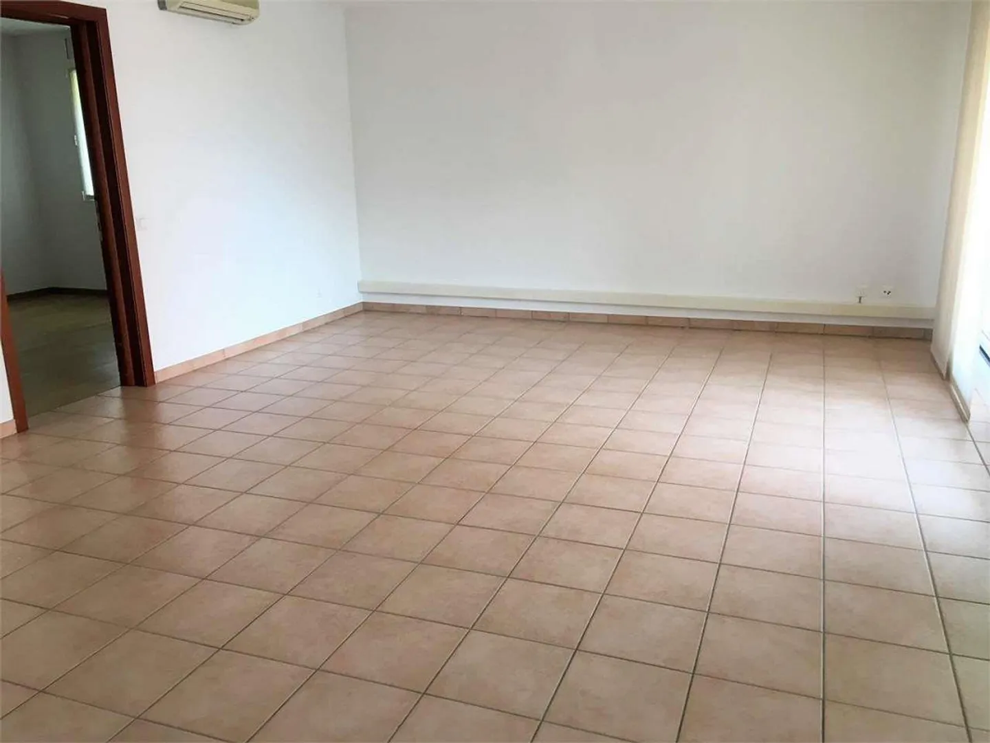Appartamento spazioso a Breganzona - Foto 3 di 12