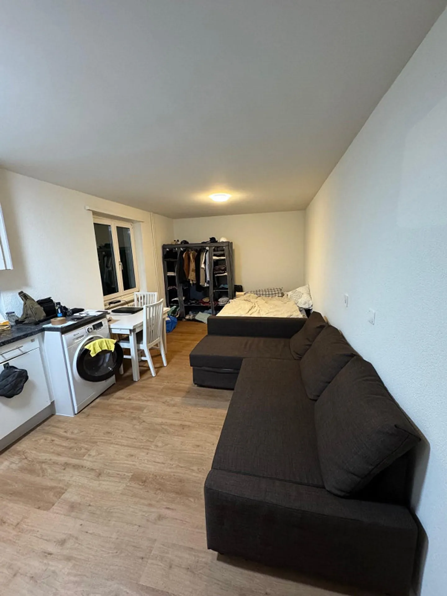 One-room apartment in Zurich with modern kitchen and bathroom on the 1st floor - Photo 16 of 16