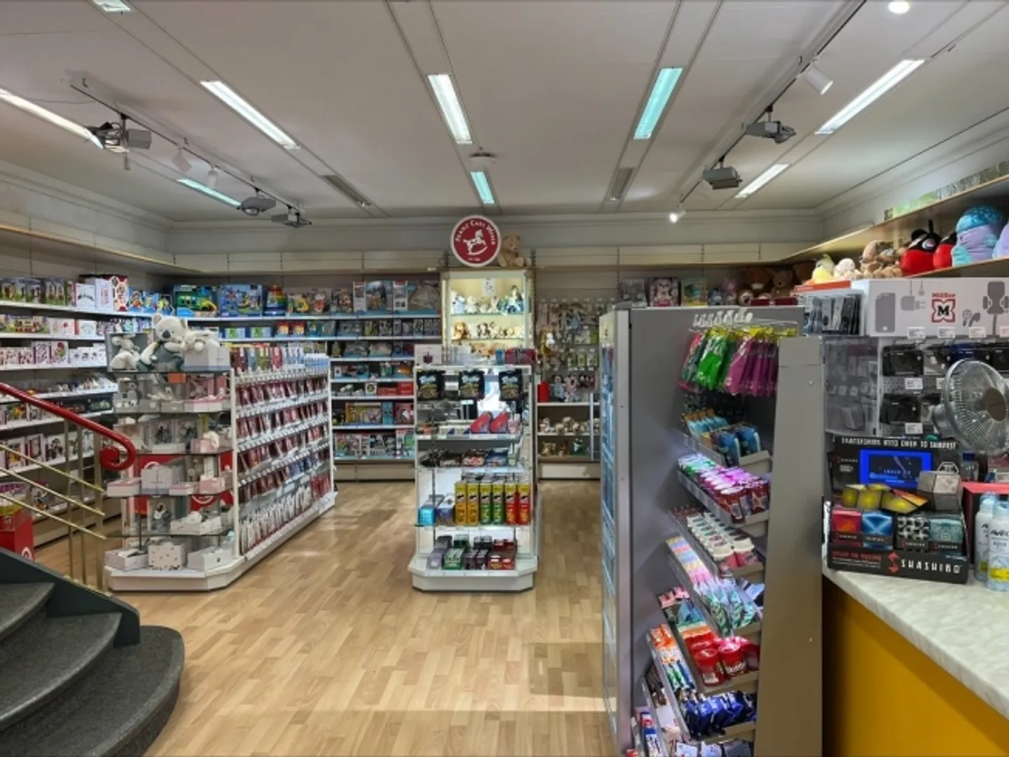 «Grosszügige Ladenfläche auf zwei Etagen zu vermieten!» - Foto 2 von 12