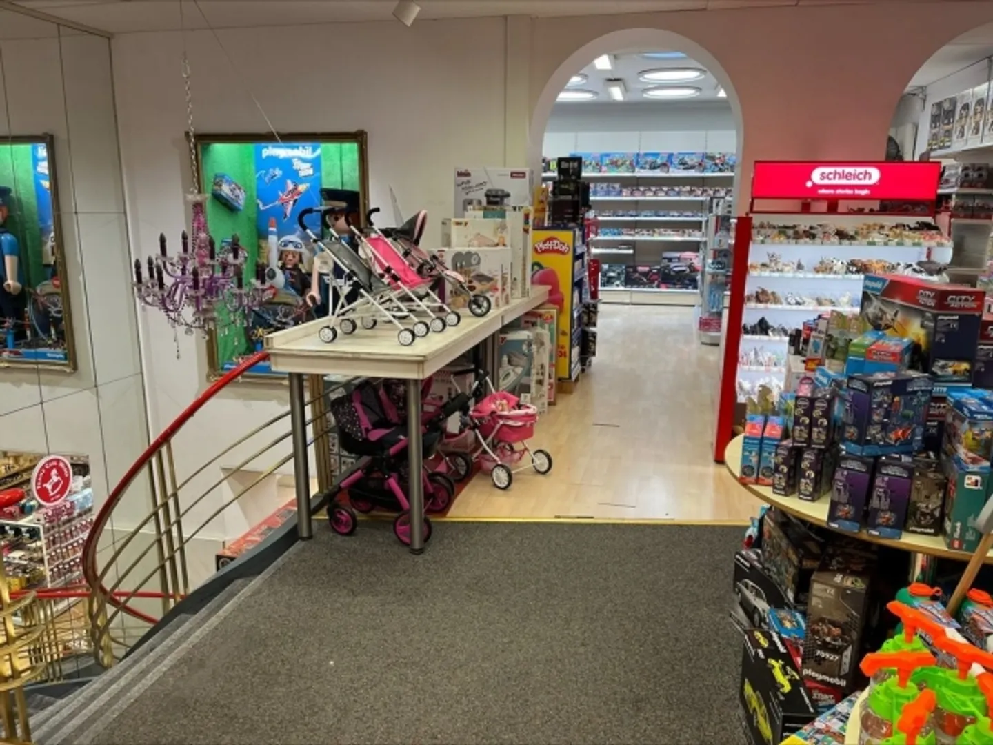 «Grosszügige Ladenfläche auf zwei Etagen zu vermieten!» - Foto 5 von 12