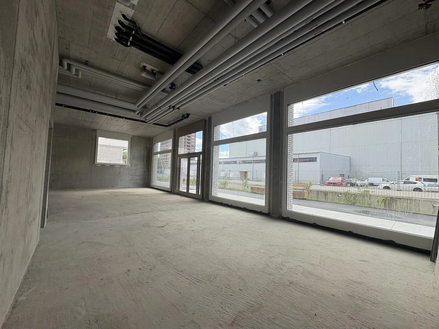 Spazio commerciale in affitto nel nuovo eco-quartiere di Marly! - Foto 3 di 6