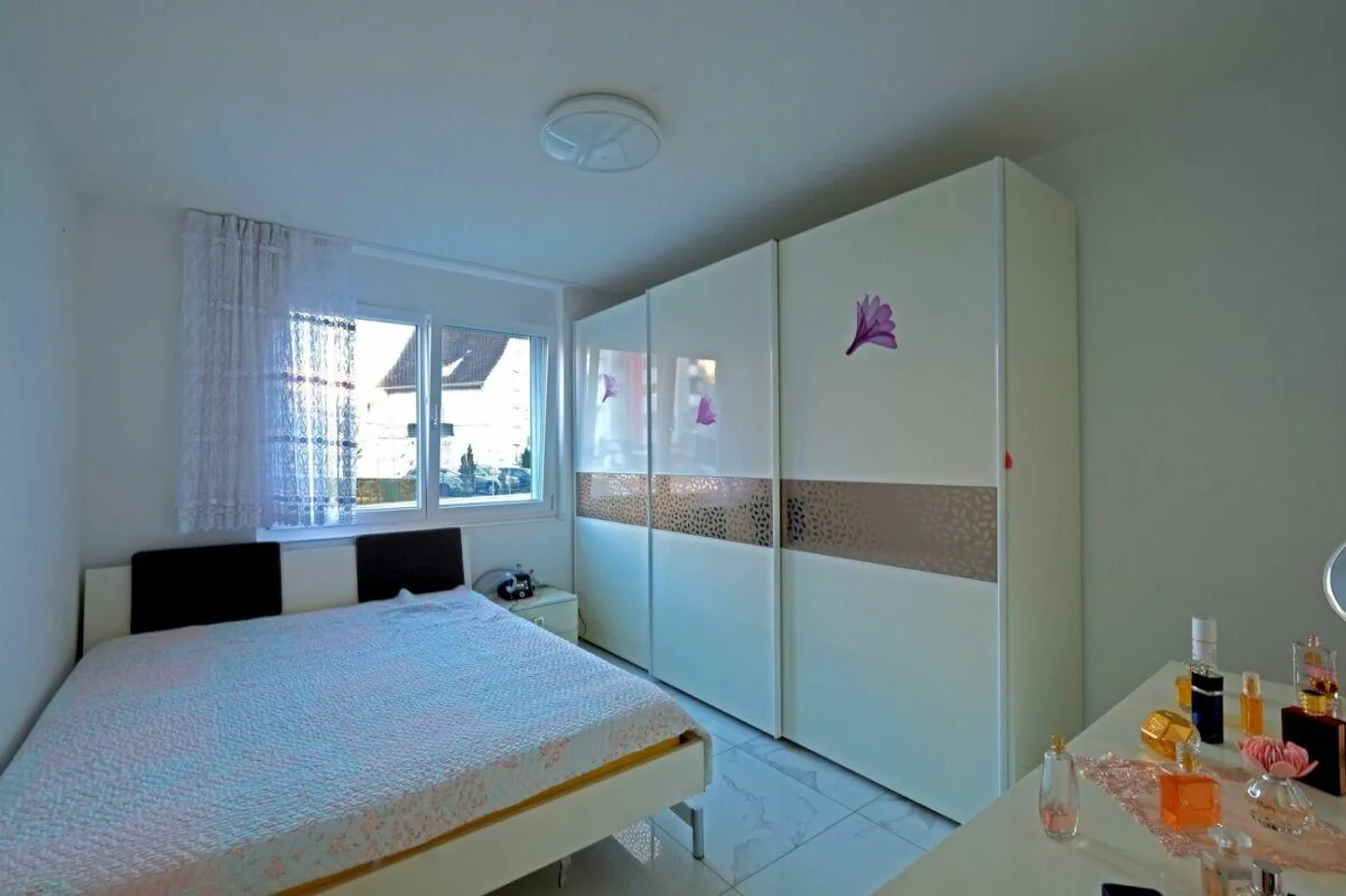 Living with Terrace & Garden - Spacious 4.5 Room Apartment in... - Photo 8 of 18