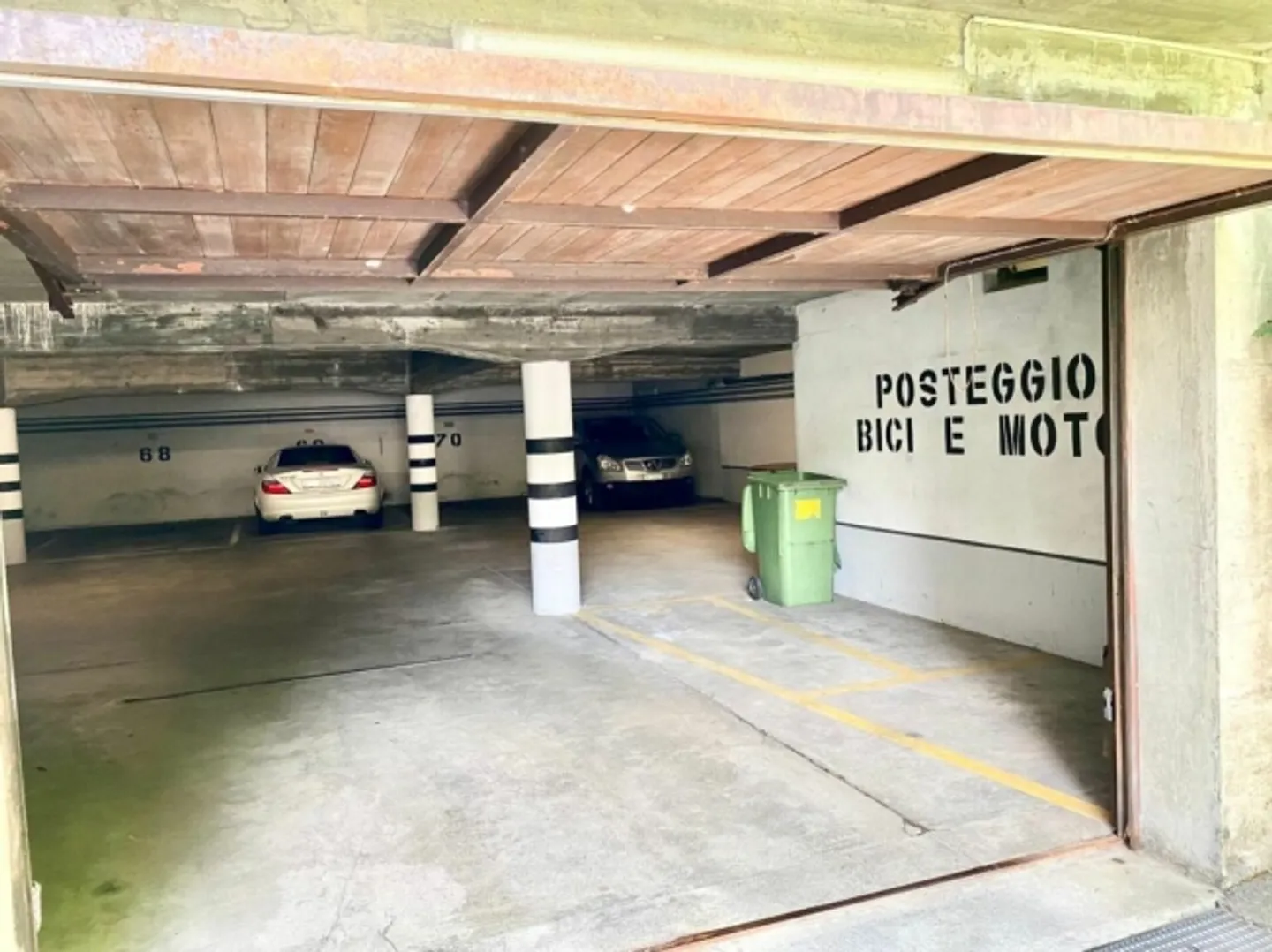 Parkplätze in der Garage/Tiefgarage CHF 70.00 - Foto 3 von 3