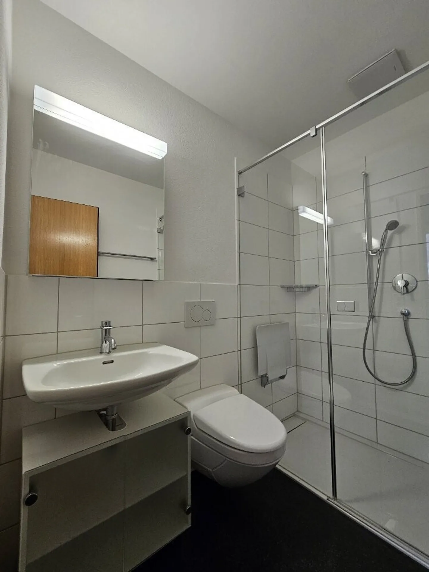 Attractive 4-room apartment in the best location! - Photo 10 of 10