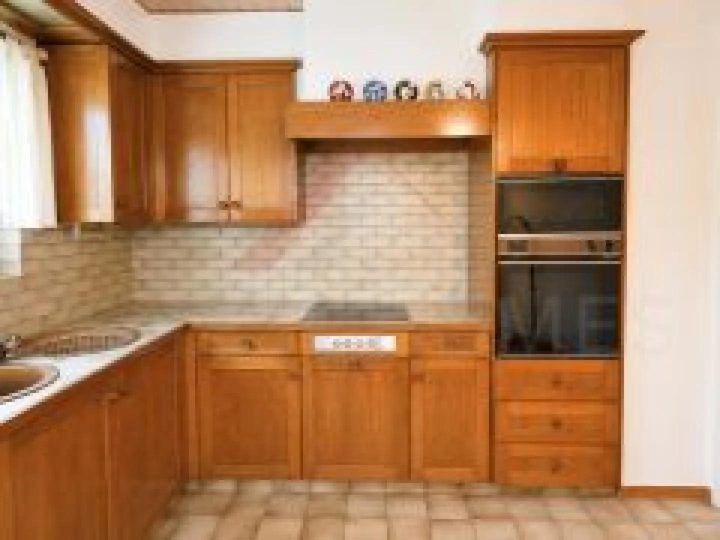 Charming house with panoramic view of the castle and two beautiful terraces - Photo 7 of 22