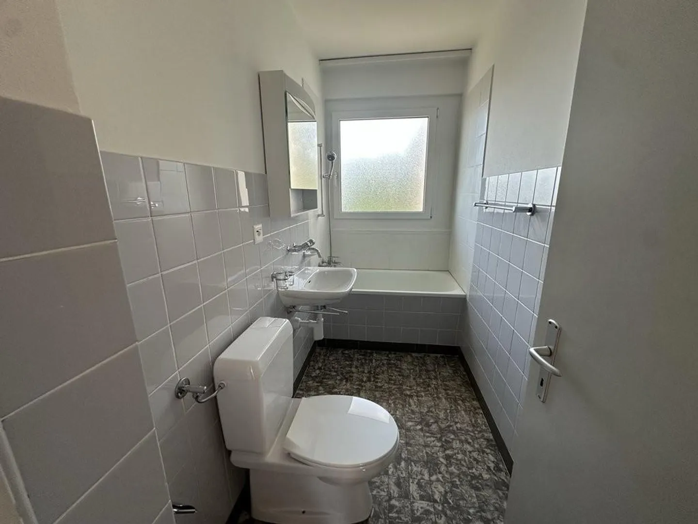 Appartamento 3.5 locali in affitto nel quartiere Torry! - Foto 4 di 4