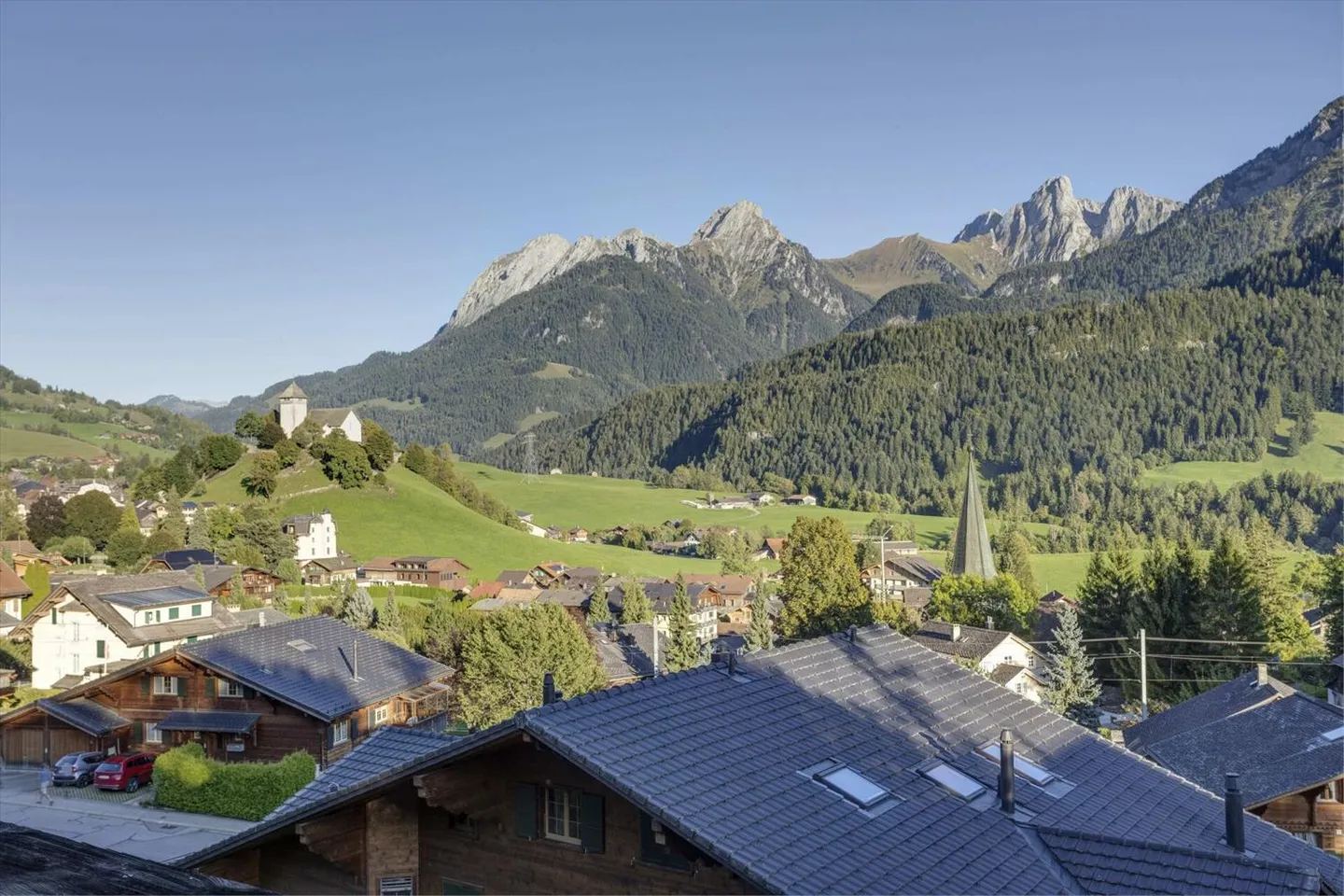 Grande chalet familiare a Château-d'Oex - Foto 2 di 10