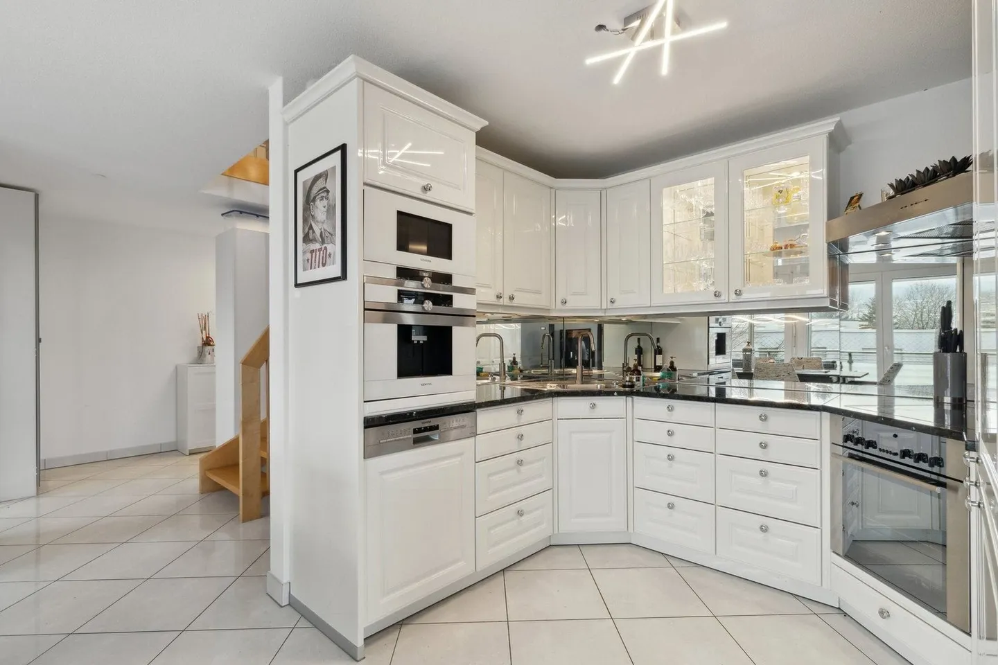 Exklusive 3,5-Zimmer-Wohnung nahe Zürich – modern & stilvoll - Foto 6 von 13