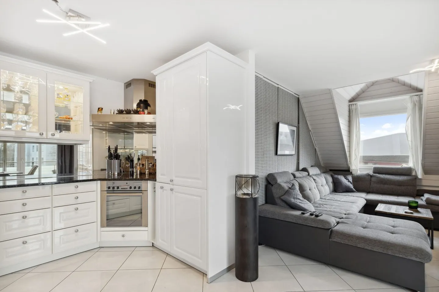 Exklusive 3,5-Zimmer-Wohnung nahe Zürich – modern & stilvoll - Foto 7 von 13