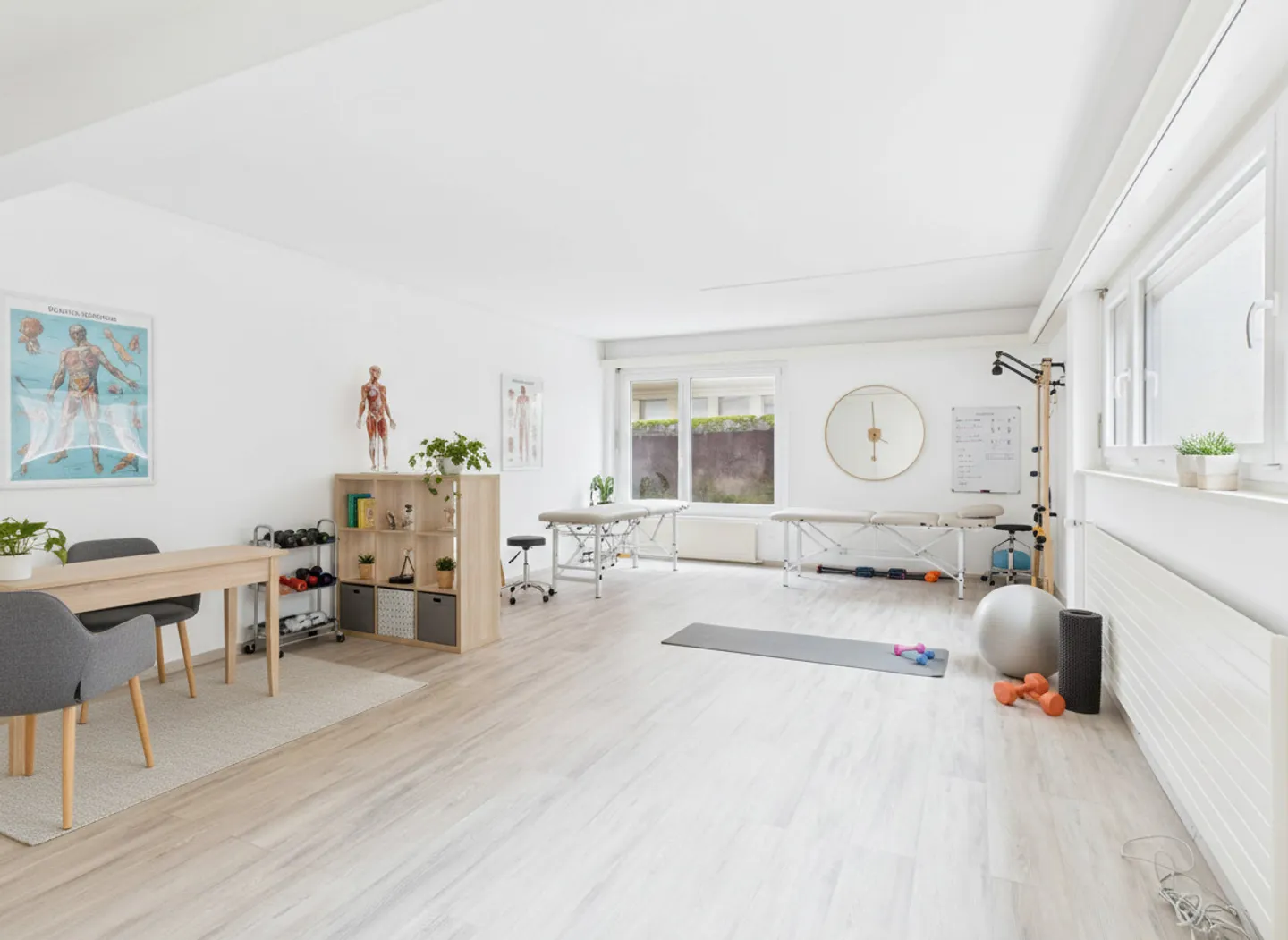 Start Your Business in the Center of Sion - Photo 1 of 5