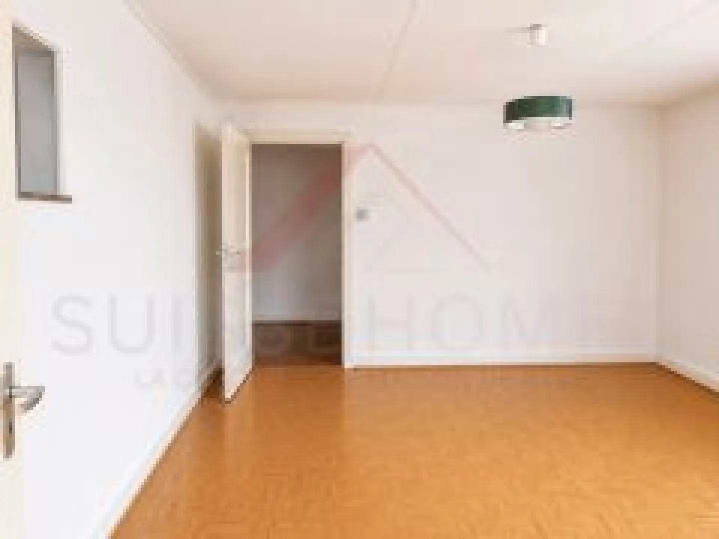Charming house with panoramic view of the castle and two beautiful terraces - Photo 10 of 22