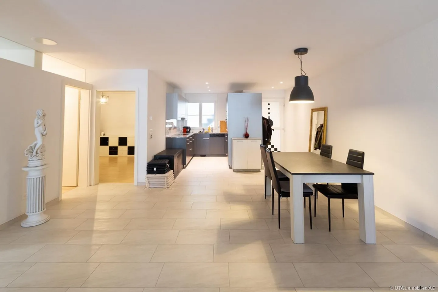 Charmante Wohnung im Dorfzentrum - Foto 4 von 9
