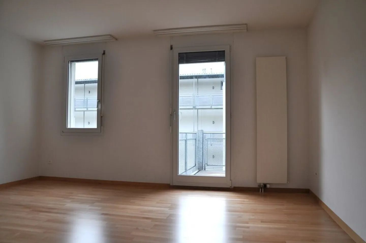 Beautiful 3.5 Room Apartment! - Photo 4 of 7