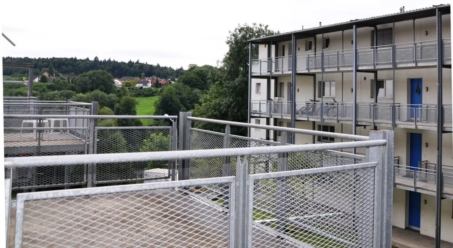 Beautiful 3.5 Room Apartment! - Photo 7 of 7