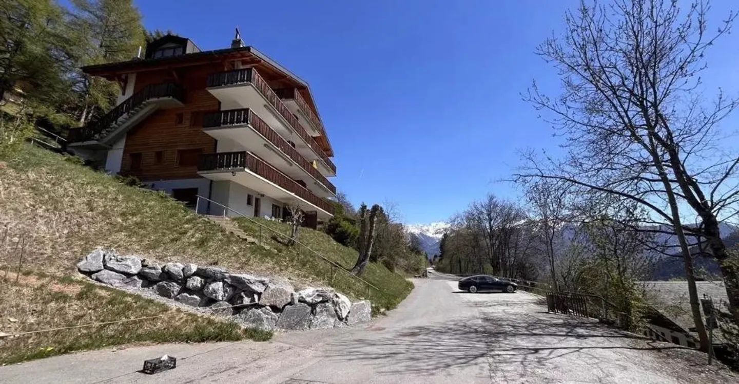 Appartement Charmant à Ovronnaz - Photo 2 sur 7