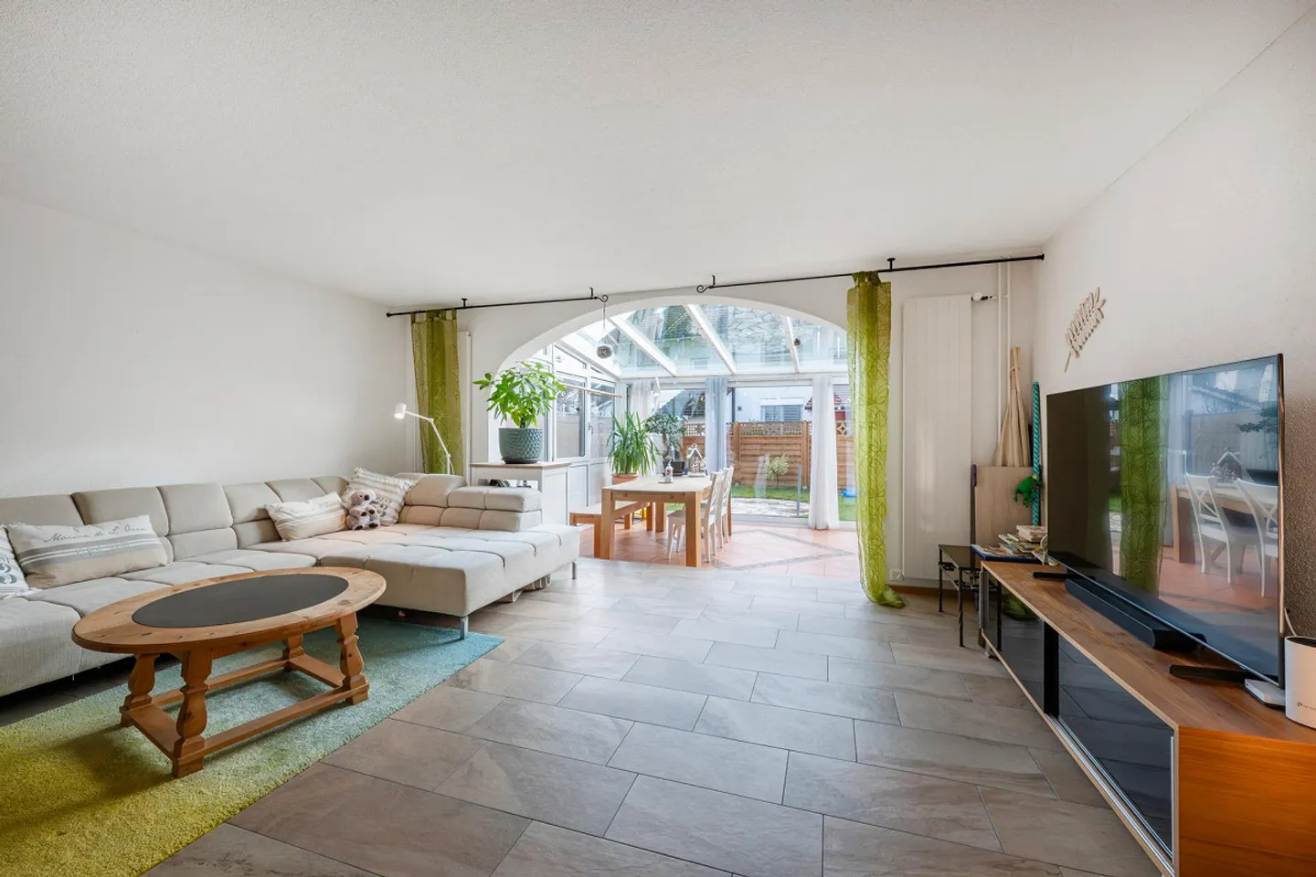 Row End House 5.5 Rooms - Photo 2 of 12