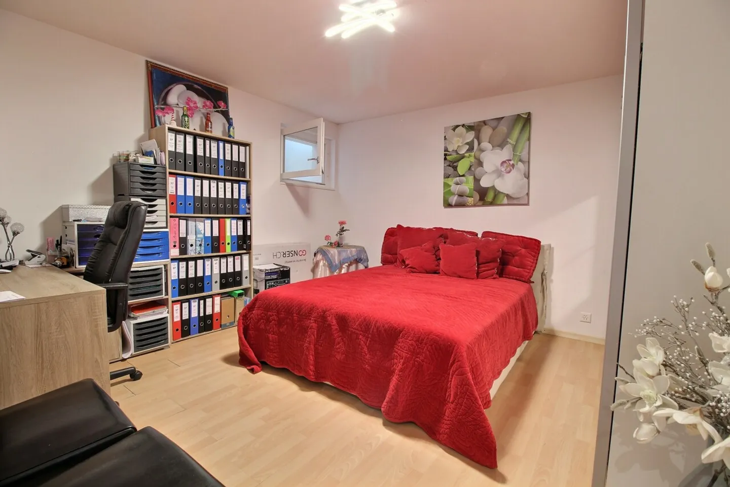 Spacious Family House - Photo 9 of 14