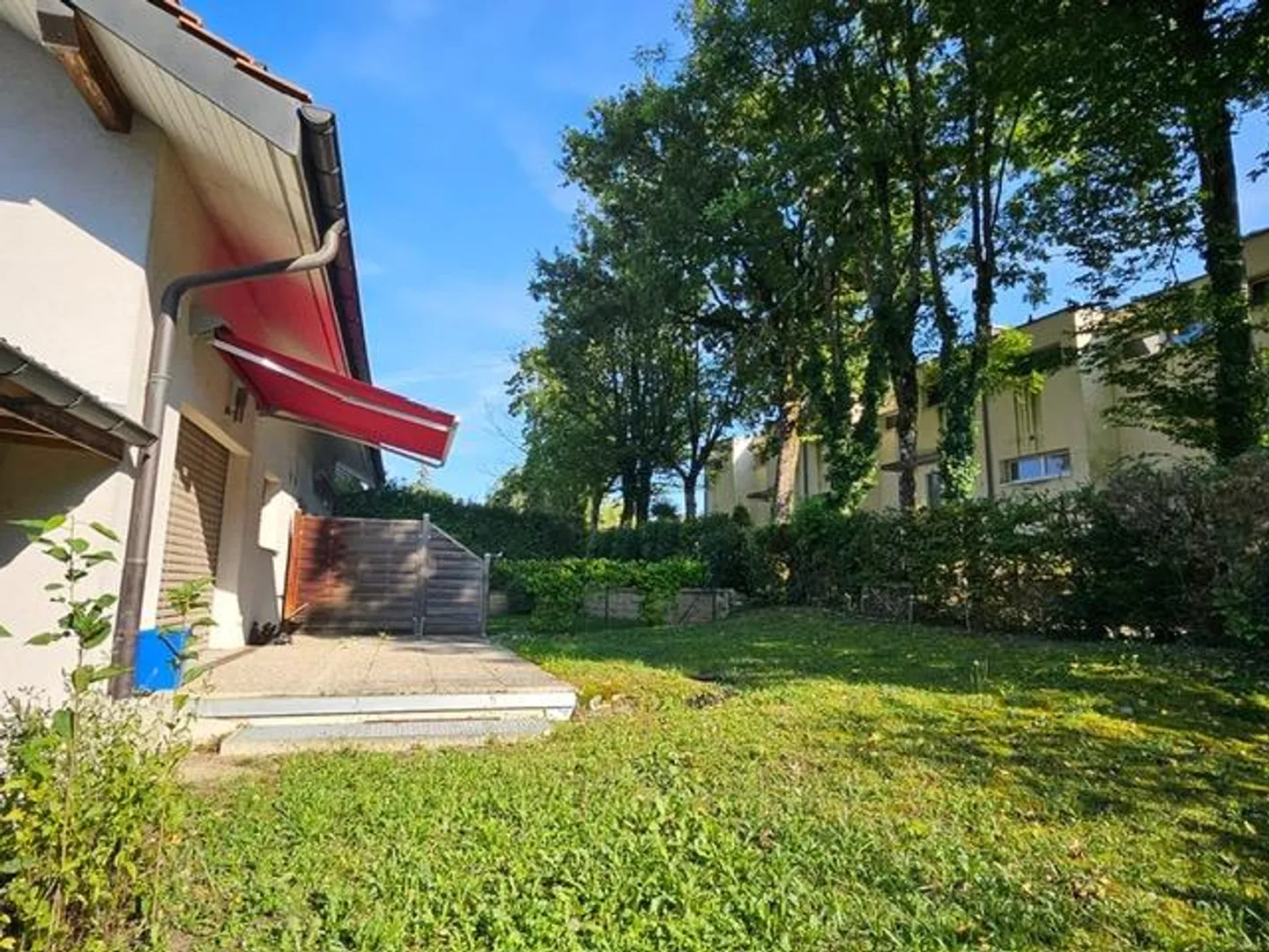 Casa singola in affitto - Foto 2 di 16