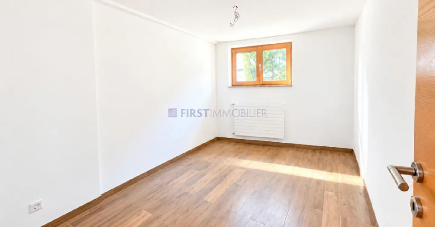 Appartement spacieux avec terrasse - Photo 12 sur 12