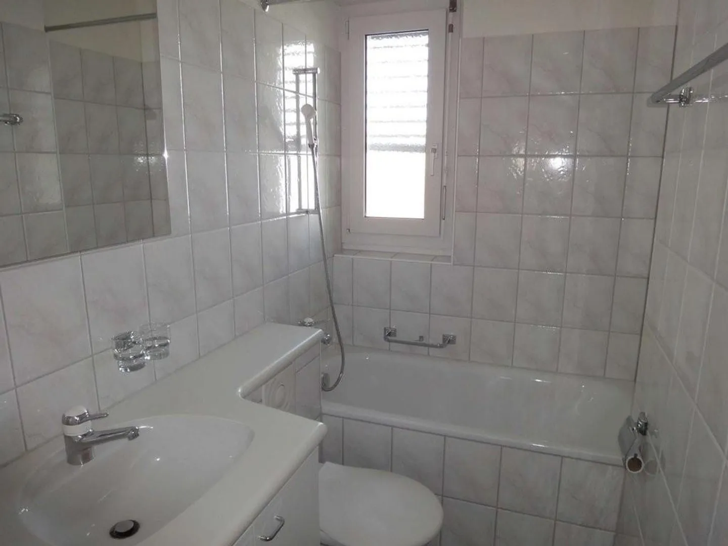 In una posizione centrale e tranquilla a Bülach - Foto 5 di 6