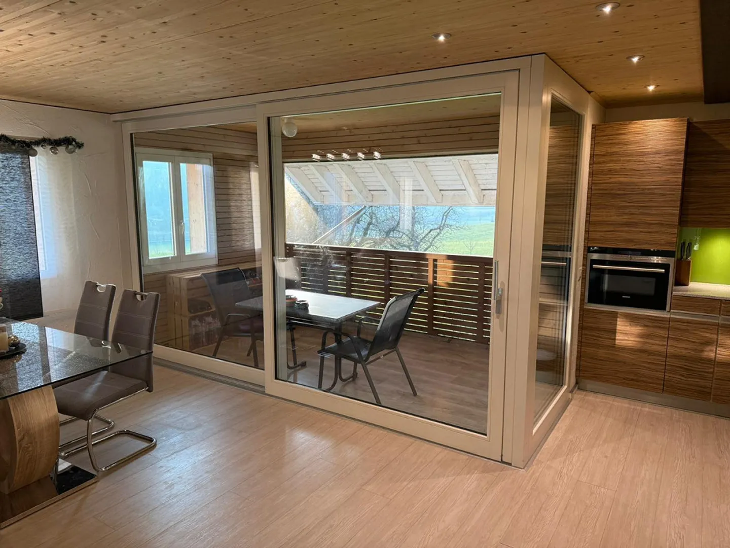 Living in Nature – 3.5-Room Apartment in a Two-Family House - Photo 3 of 8