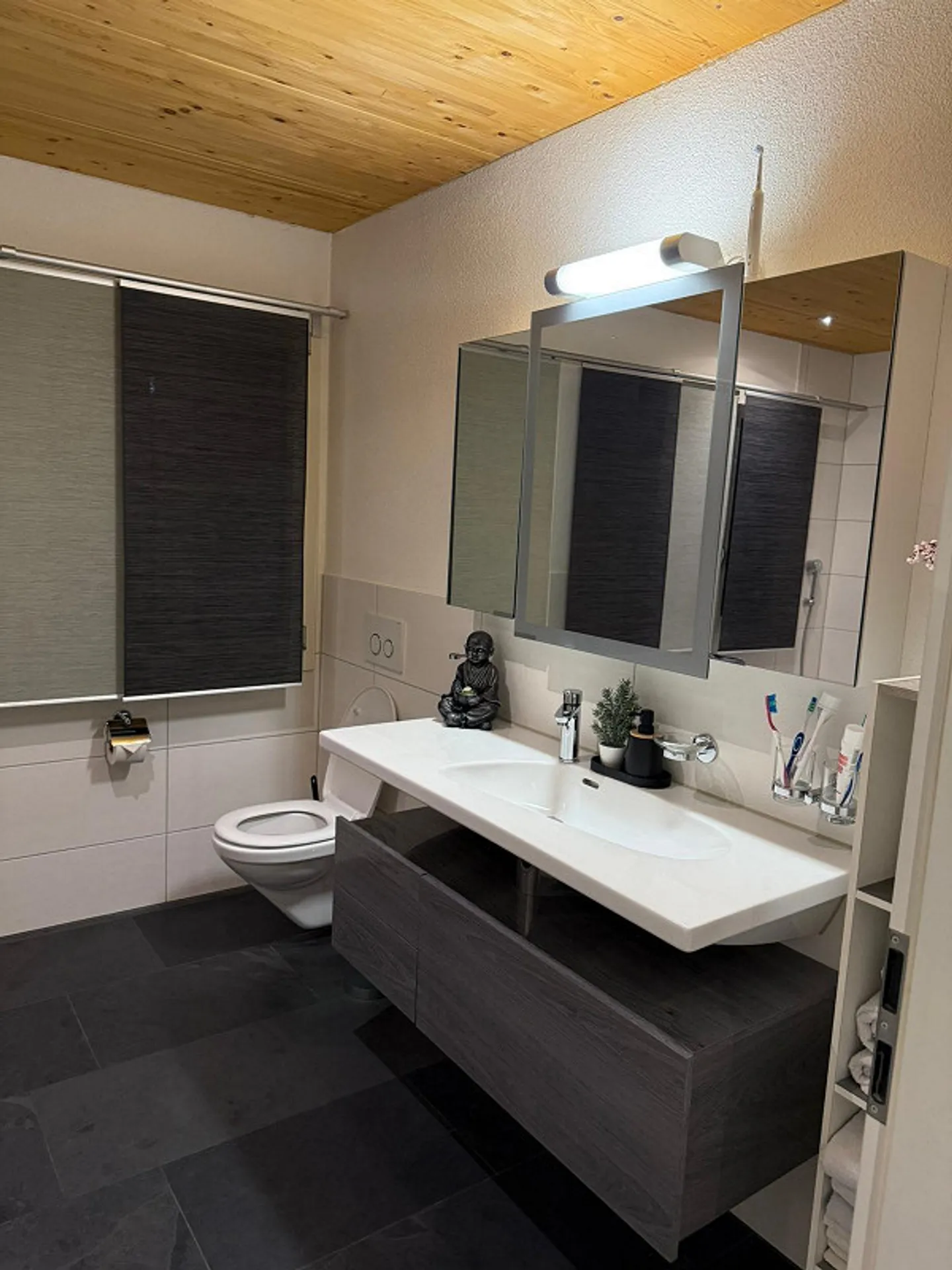 Living in Nature – 3.5-Room Apartment in a Two-Family House - Photo 5 of 8