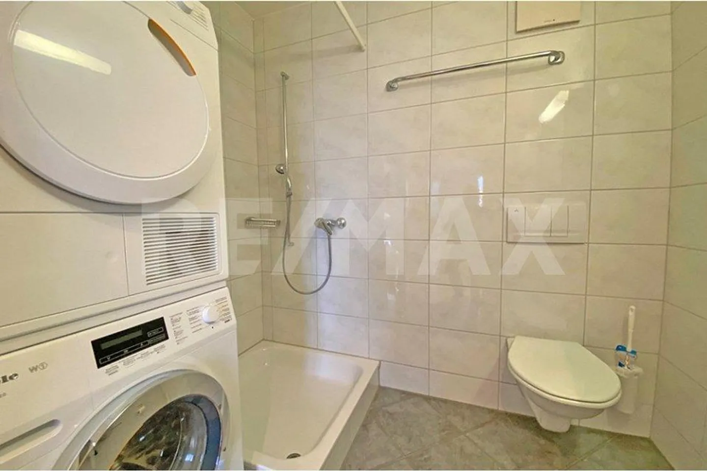 4.5-room apartment in a quiet location - Photo 9 of 11