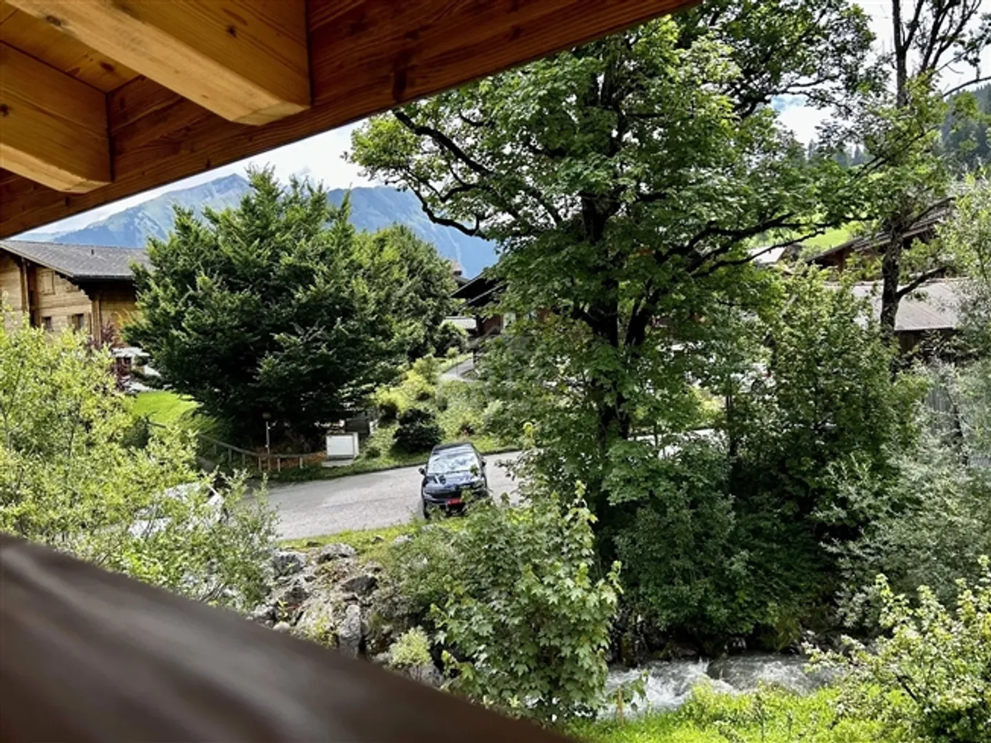 Charming Holiday Maisonette Apartment Near the Ski Slopes - Photo 4 of 14