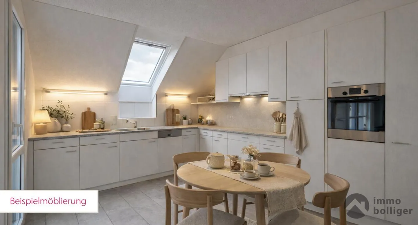 Spacious Penthouse with Terrace - Photo 2 of 7