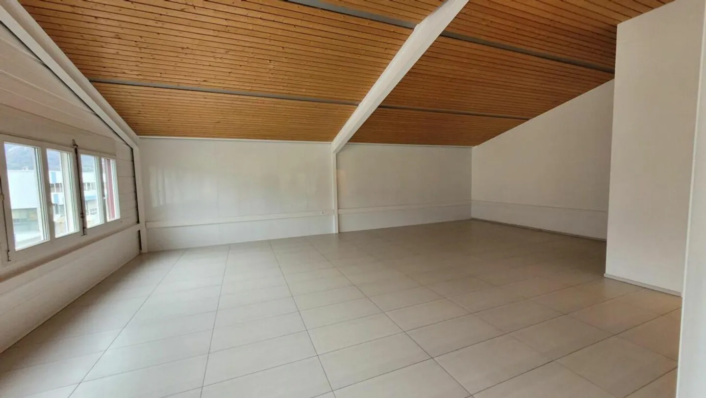 Espace de bureau/commercial plus lumineux et plus spacieux - Photo 4 sur 6
