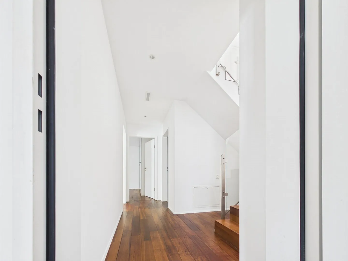 Exklusives Duplex-Apartment mit grosser Terrasse & Grillbar - Foto 7 von 13