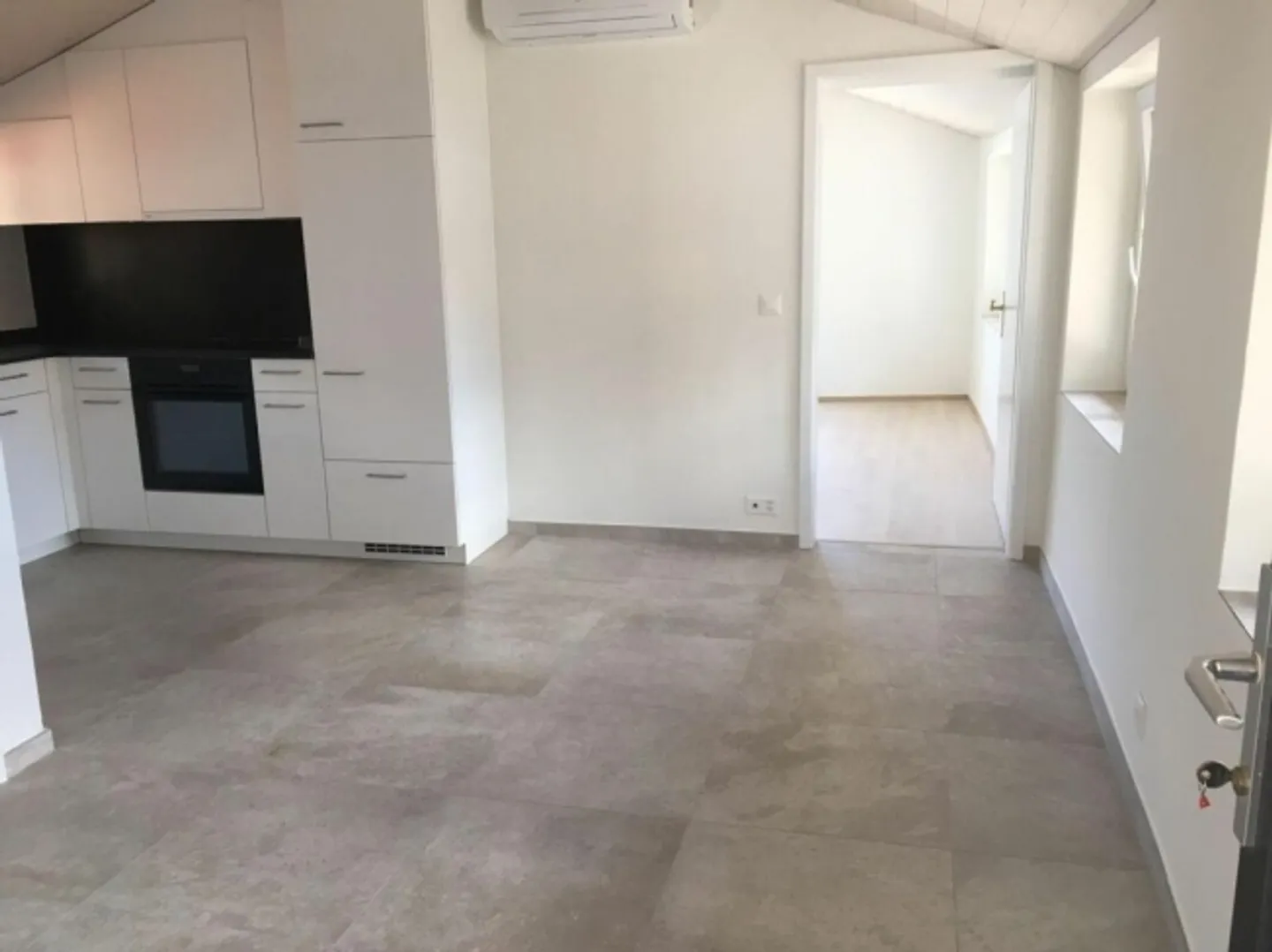 «Vista Lago Maggiore - Appartamento di 2 Locali/2 Zimmerwohnung-Ronco sopra Ascona» - Foto 2 di 10