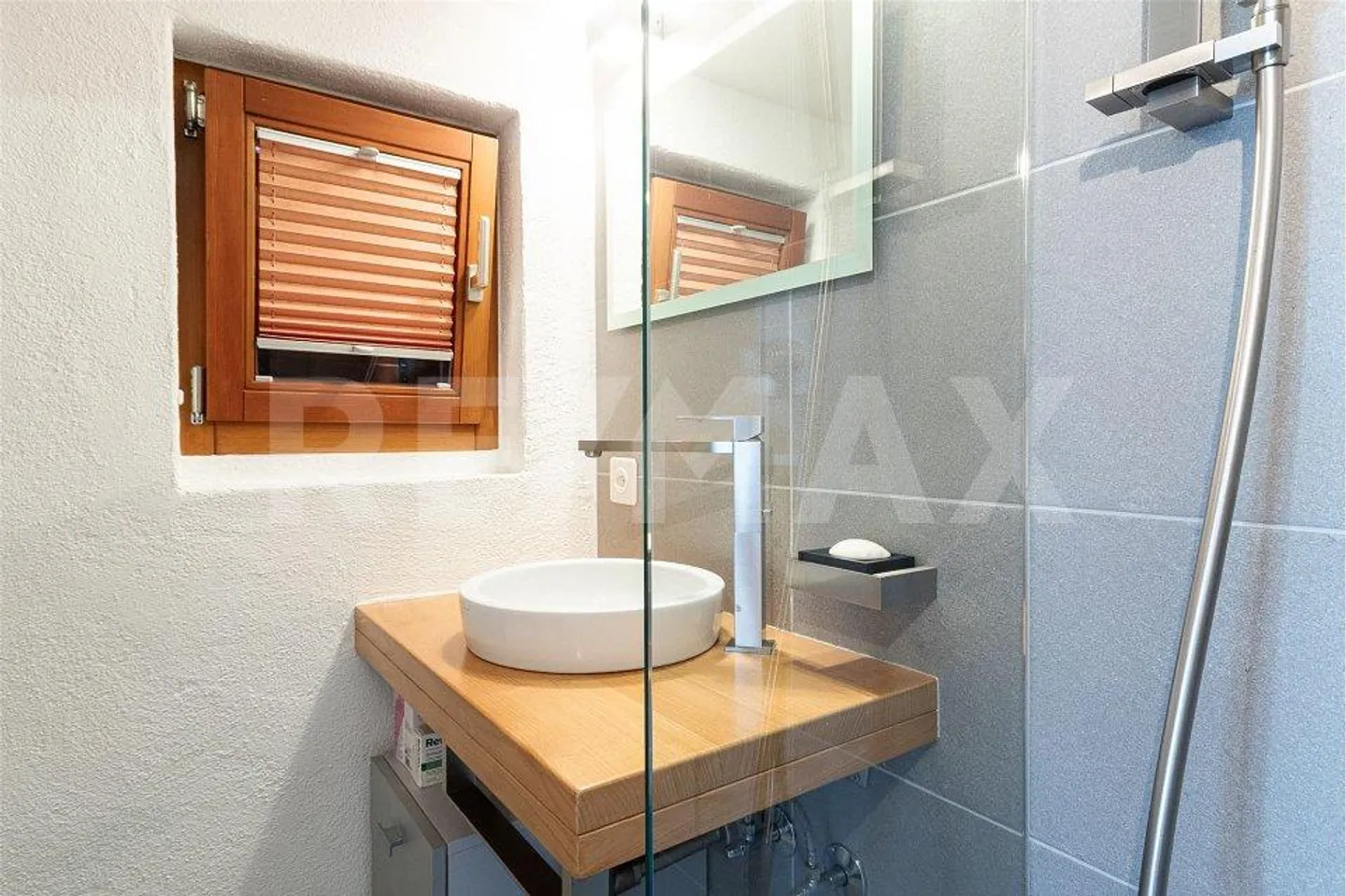 Charmantes Haus mit Atelier - Foto 5 von 13